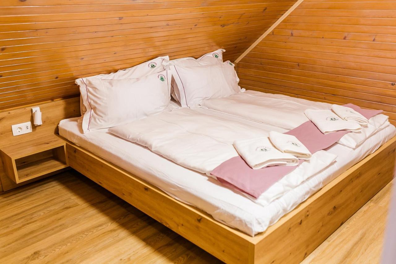 Chalet Liza & Rozi Zgornja Loznica Buitenkant foto